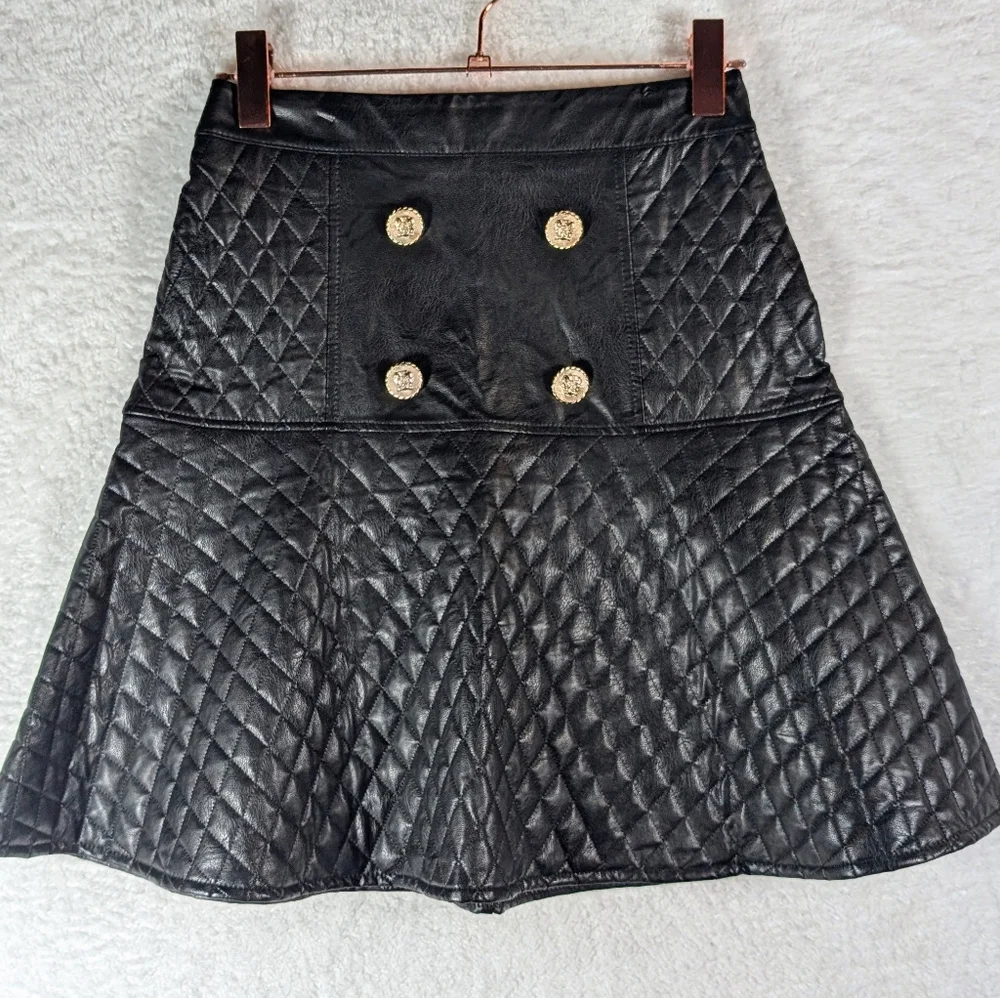 138-Rinascimento Black Quilted A-Line Skirt - Picture 2 of 7